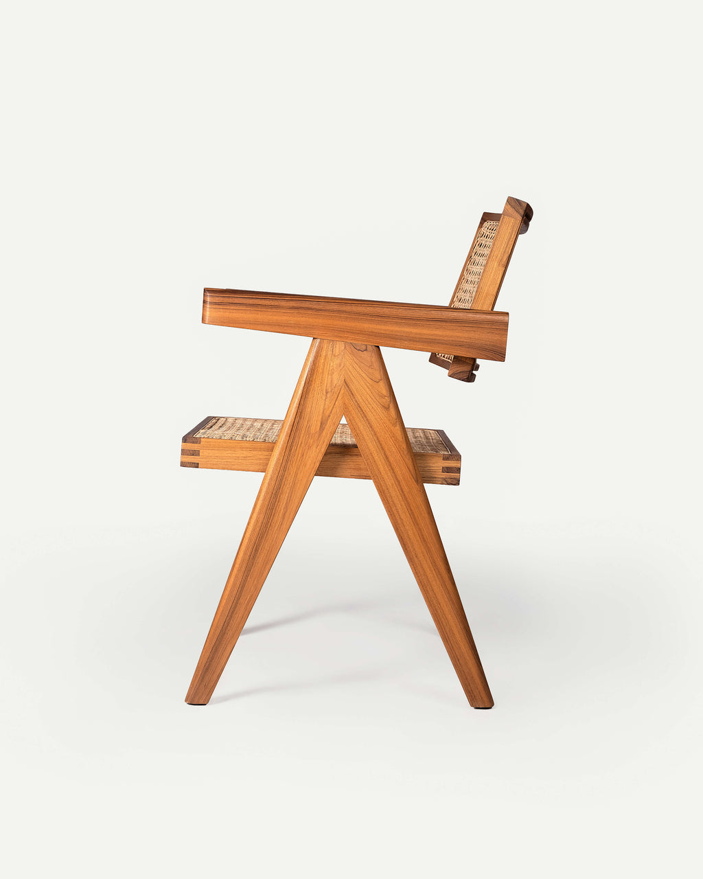 Arm chair