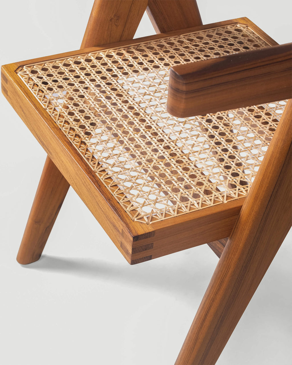 Arm chair